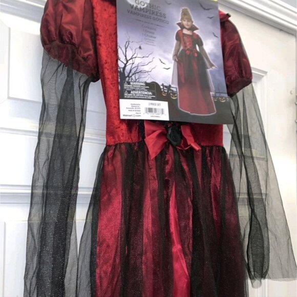 Teen Gothic Vampiress Kids Costume With Choker - Size XL 14-16 - Picture 7 of 7